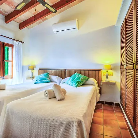 Cami Morell Villa